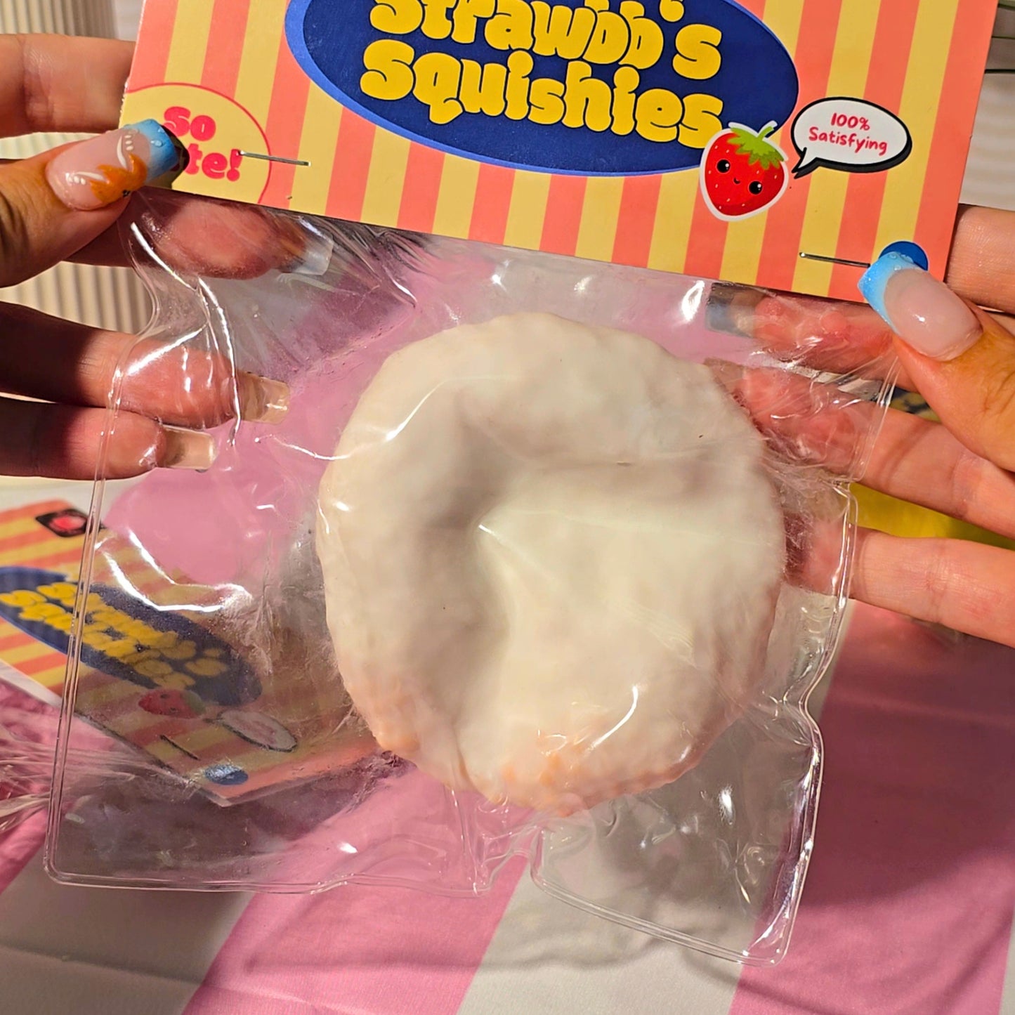 Milky Crunch Ball - Squishy