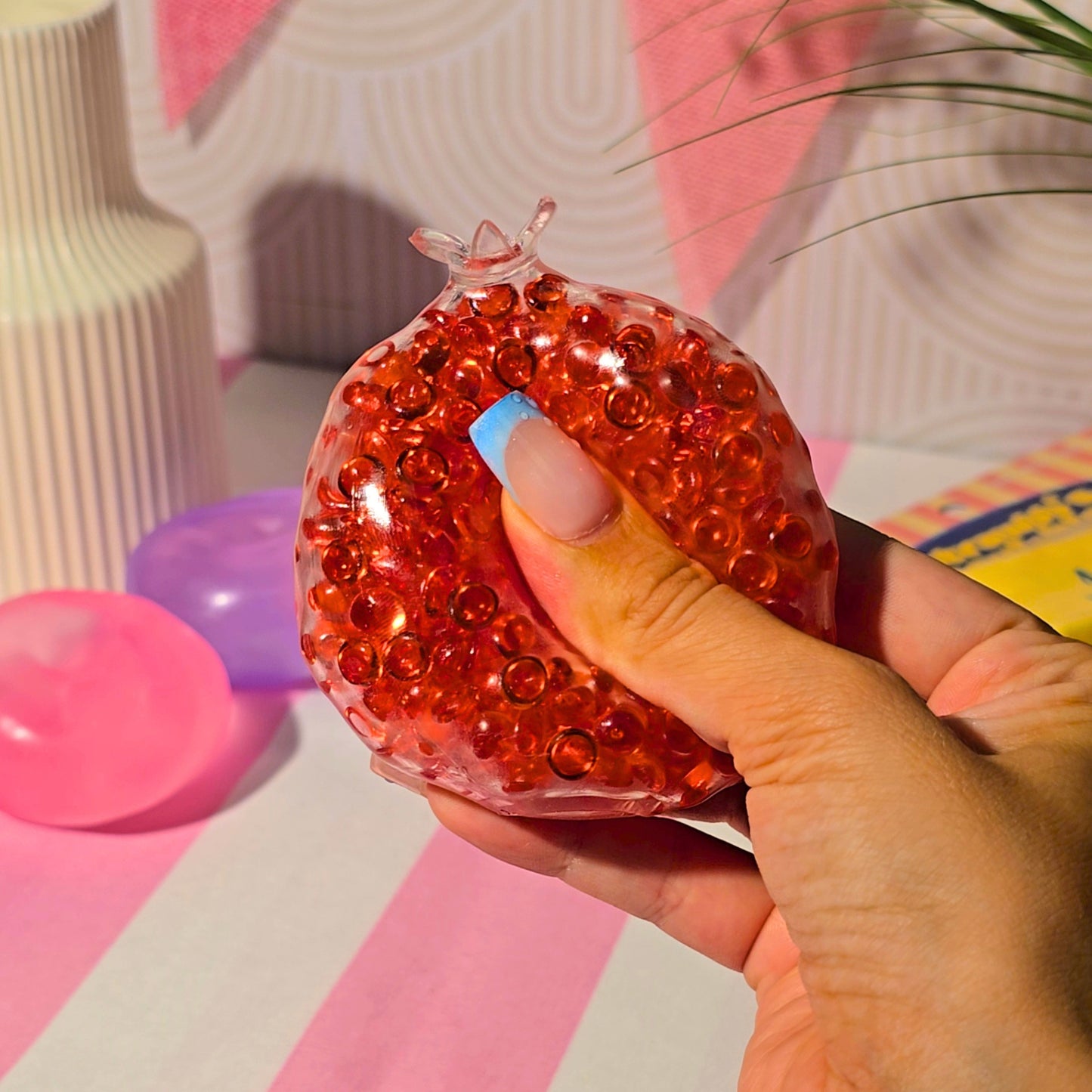 Crunchy Pomegranate – Squishy